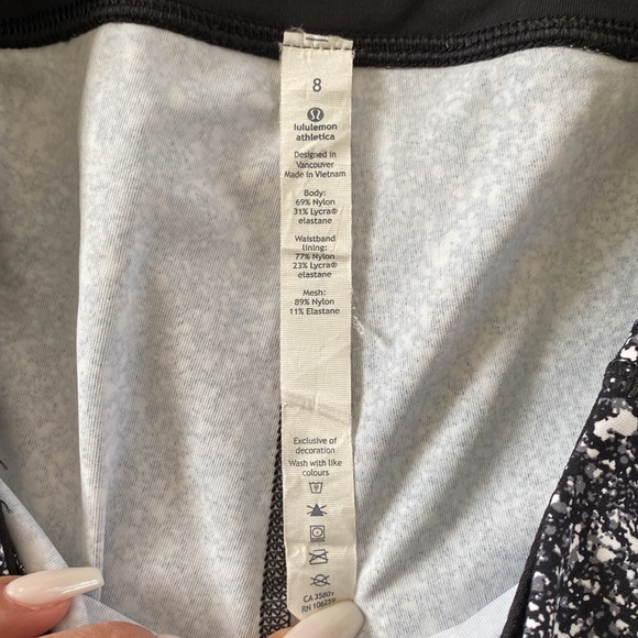 Lululemon Inspire II - Picture 4 of 13